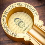 LUBINSKI YJA-20051 gold cigar ashtray detail with LUBINSKI emblem and decorative lettering