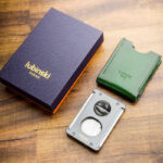 LUBINSKI YJA-30033 metal cigar cutter body detail
