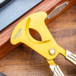 LUBINSKI YJA-30037 Gold and Green cigar scissors with protective cases