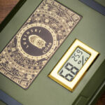 LUBINSKI YJA-50020 travel humidor interior and Green Gray colors